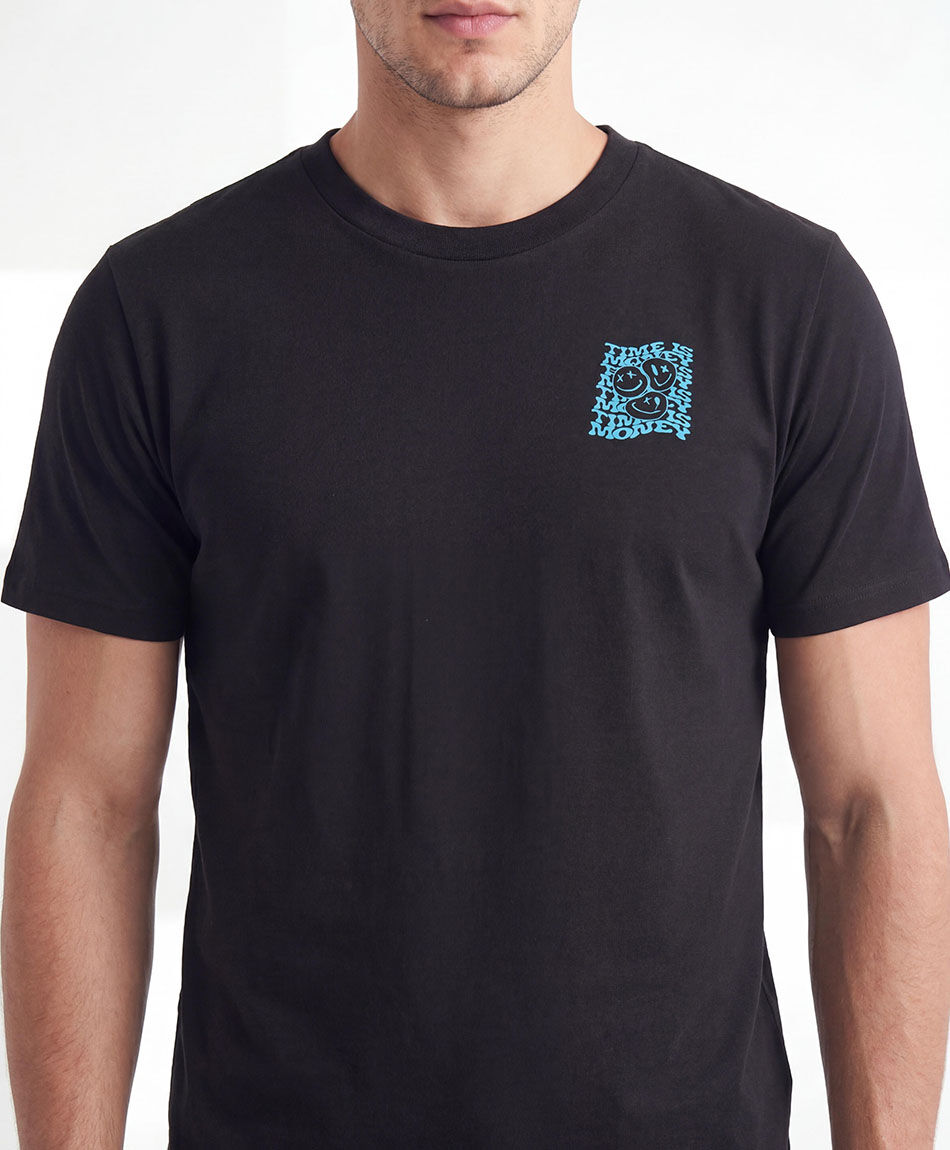 Remera hombre doble estampado graffiti caritas