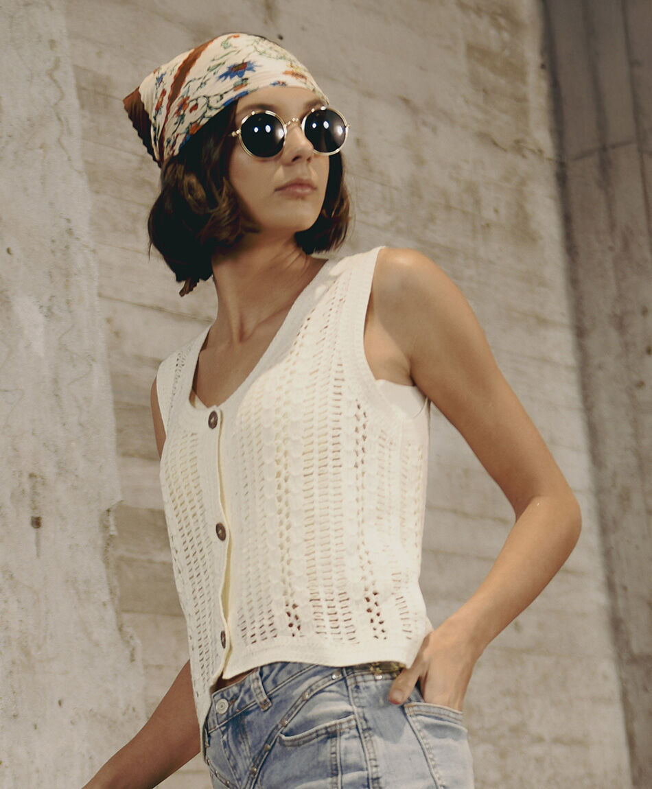 Cardigan mujer calado sin mangas