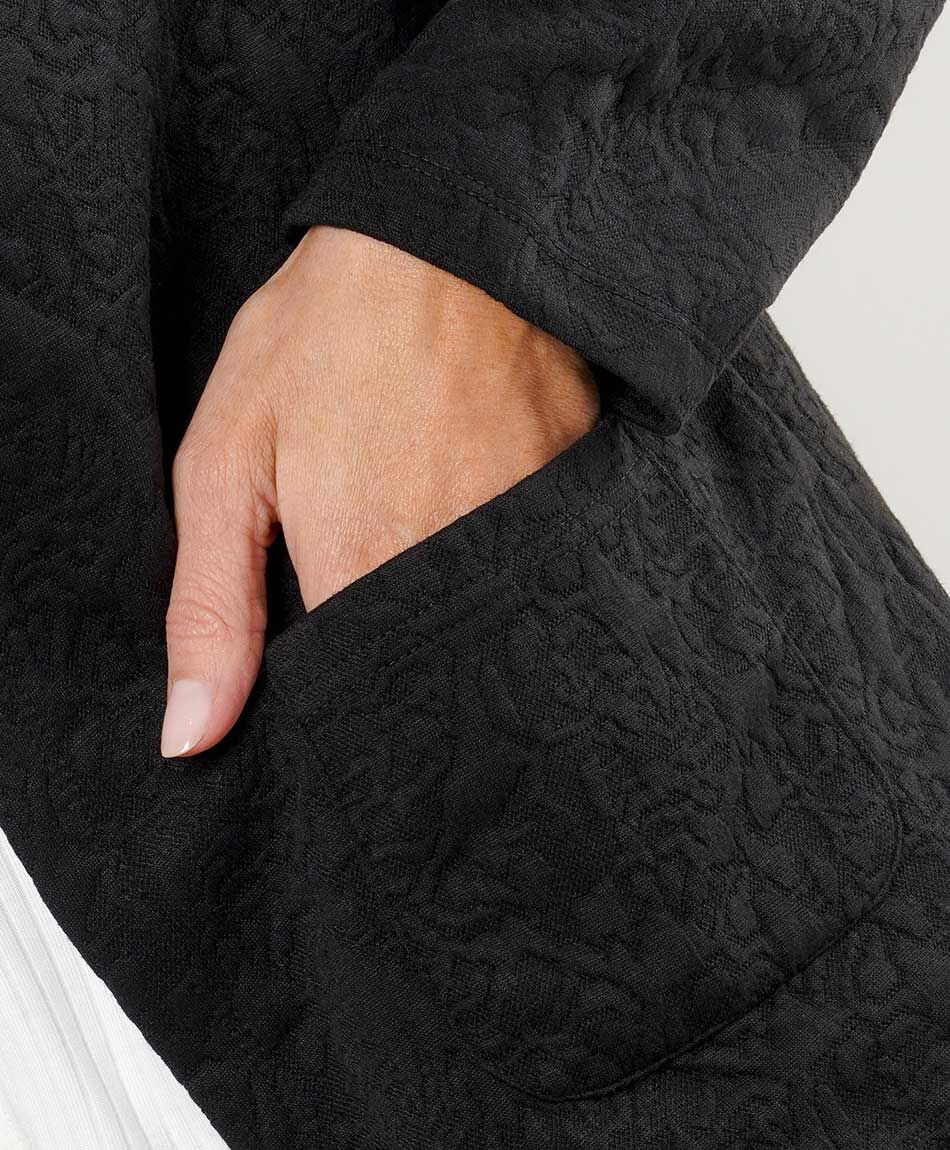 Campera mujer texturizada flores