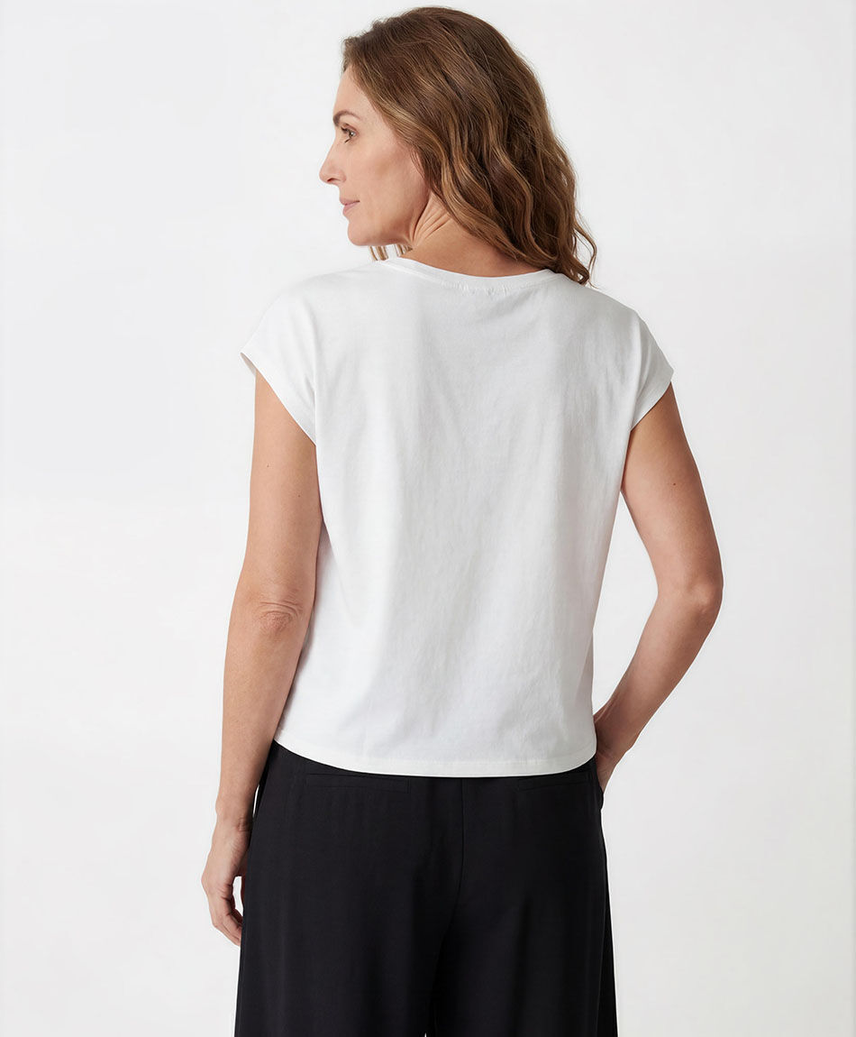 Remera mujer top bordado