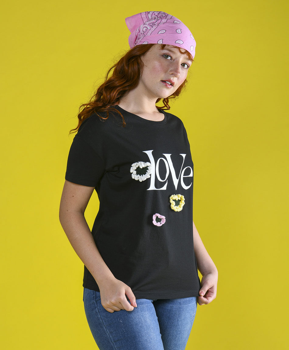 Polera flores crochet
