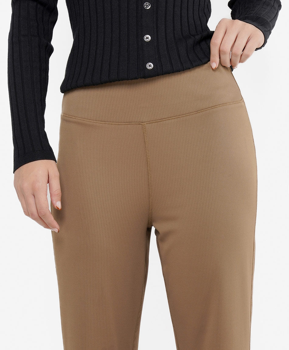 Pantal&oacute;n mujer acanalado