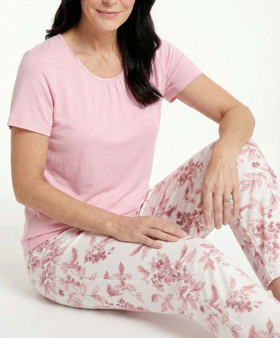 Pijama mujer dise&ntilde;o floreado pink