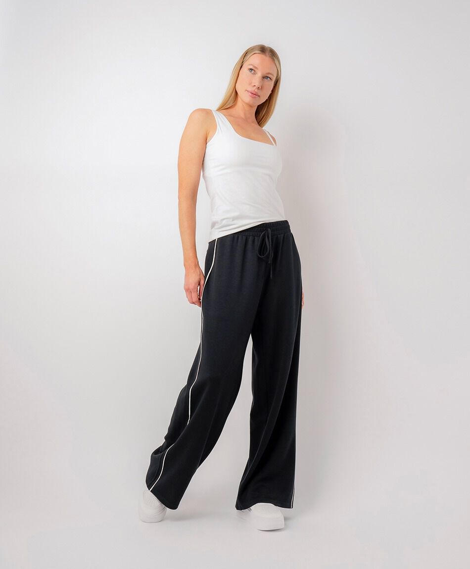 Pantal&oacute;n mujer l&iacute;nea piping