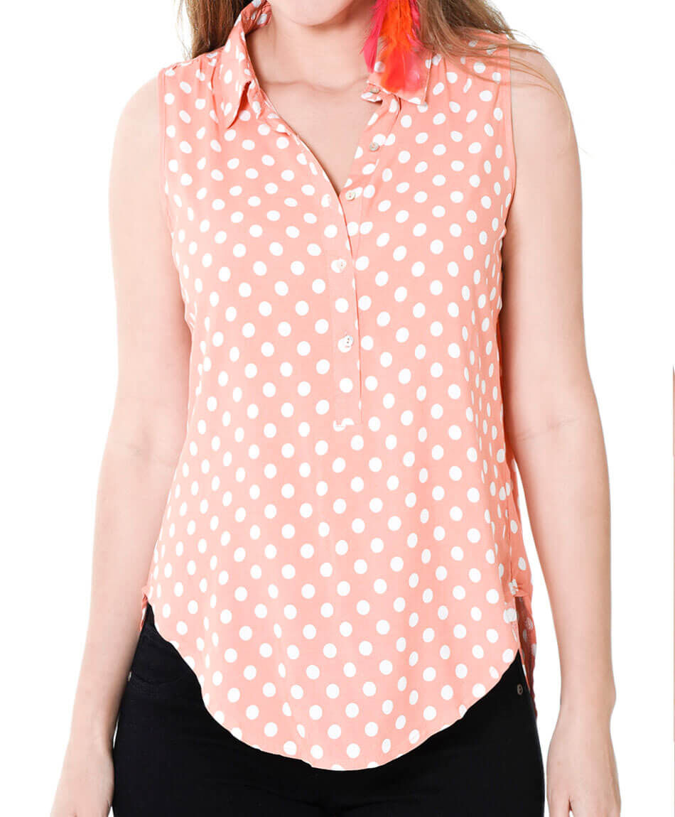Blusa estampa lunares