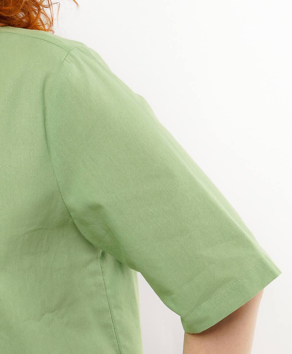 Camisa mujer estilo casual dise&ntilde;o b&aacute;sico