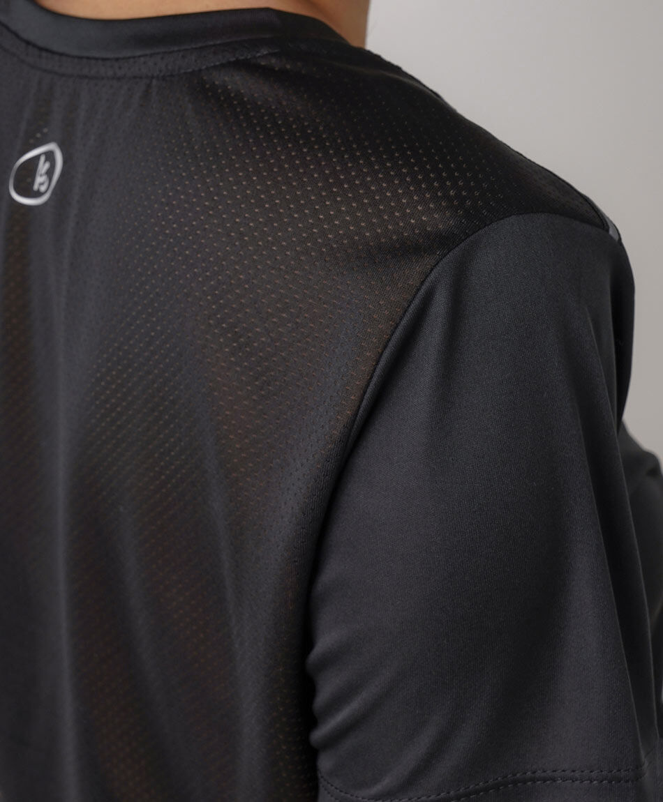 Remera deportiva mujer l&iacute;neas superiores