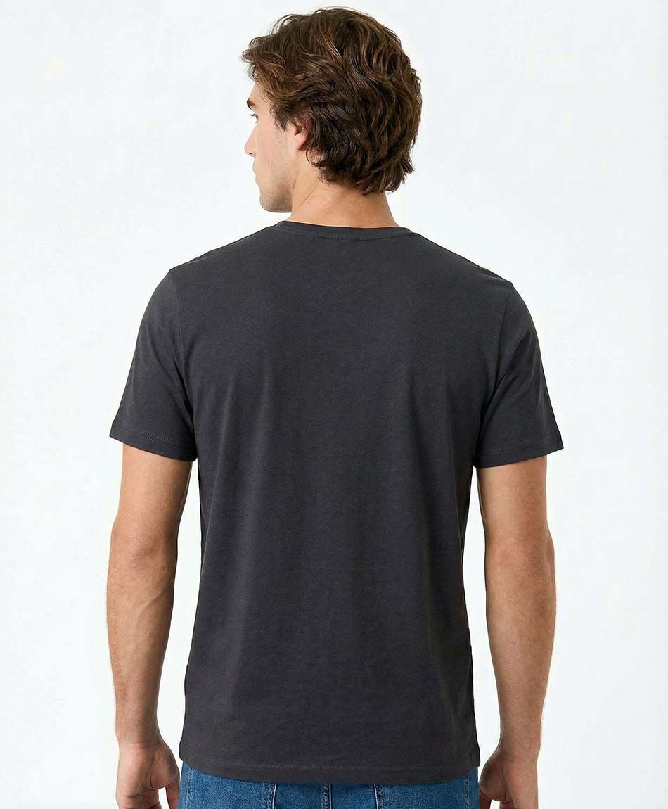 Remera hombre estampado strong