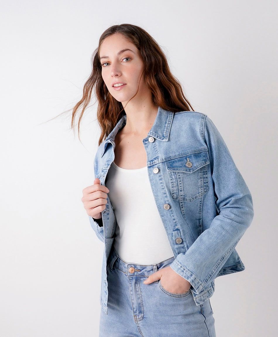 Campera mujer denim entallada