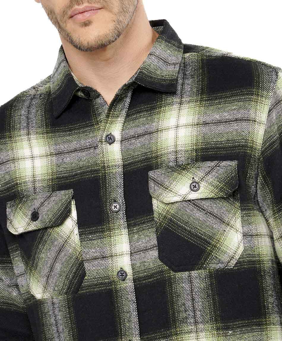 Campera hombre le&ntilde;adora verde