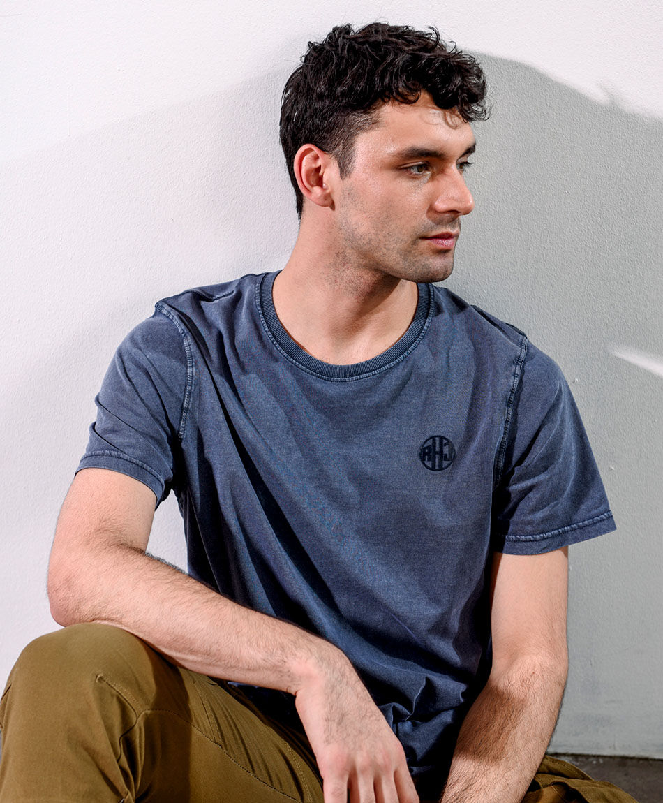 Remera hombre mini print