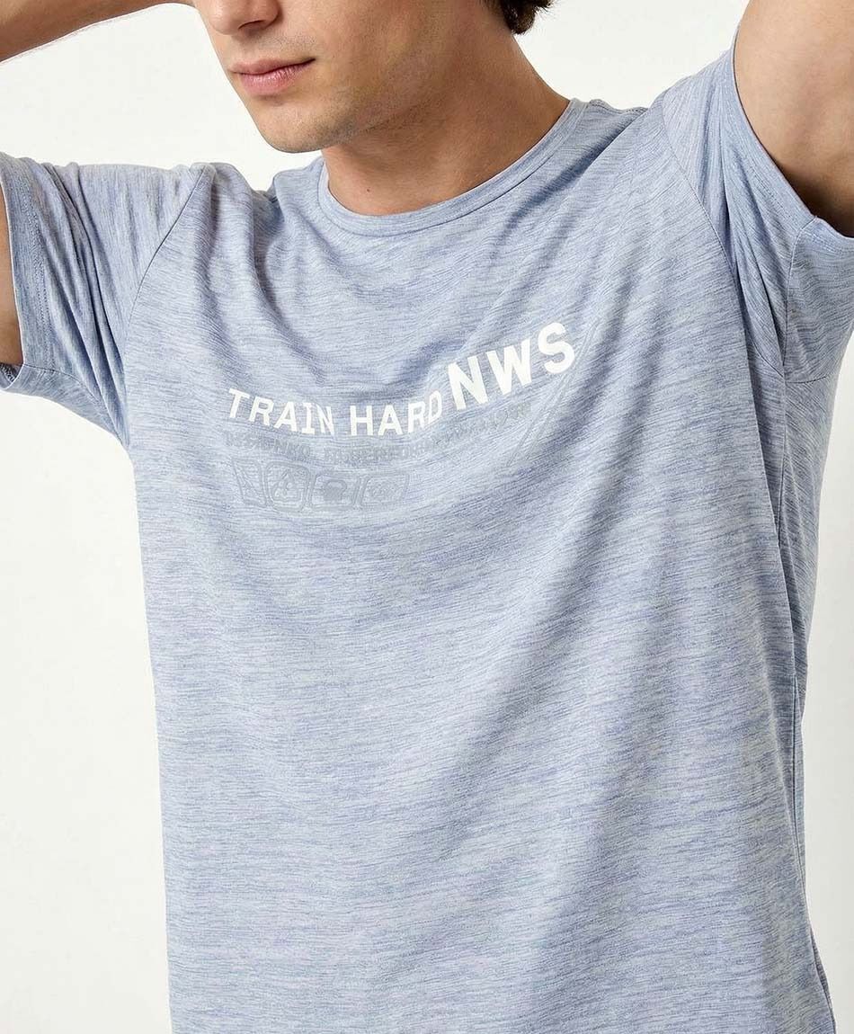 Remera deportiva hombre train hard