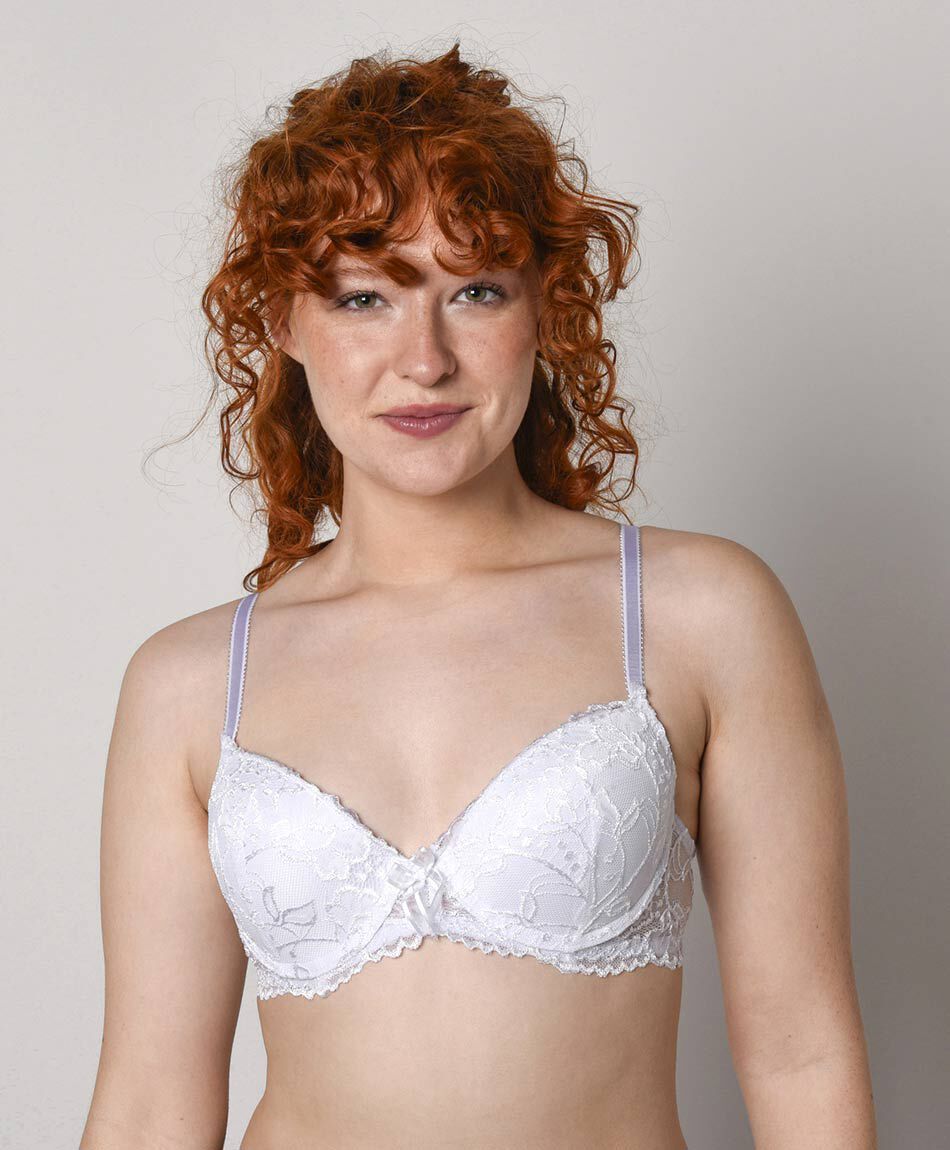 Corpi&ntilde;o mujer encajes