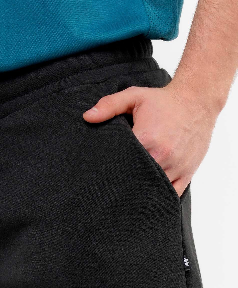 Pantal&oacute;n deportivo hombre liso slim fit