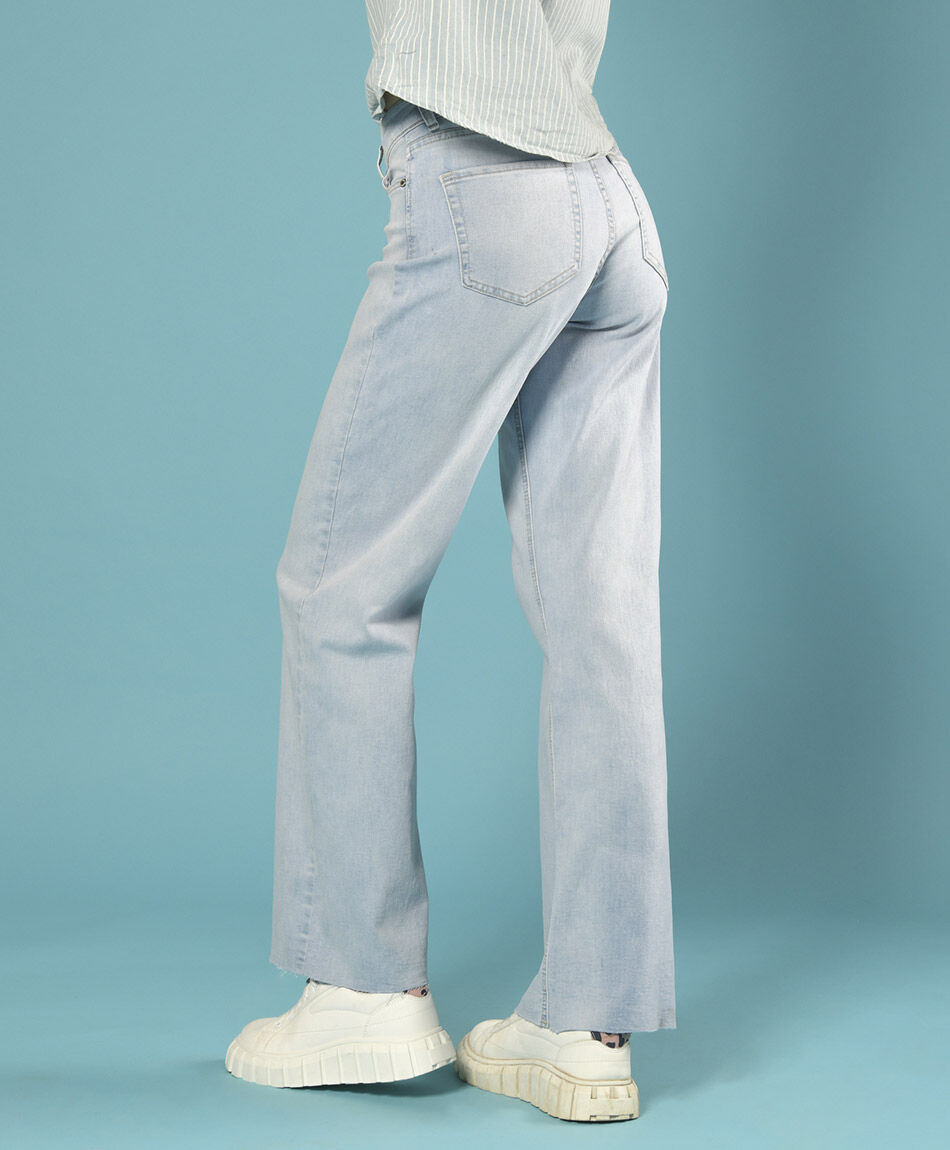 Jeans ancho