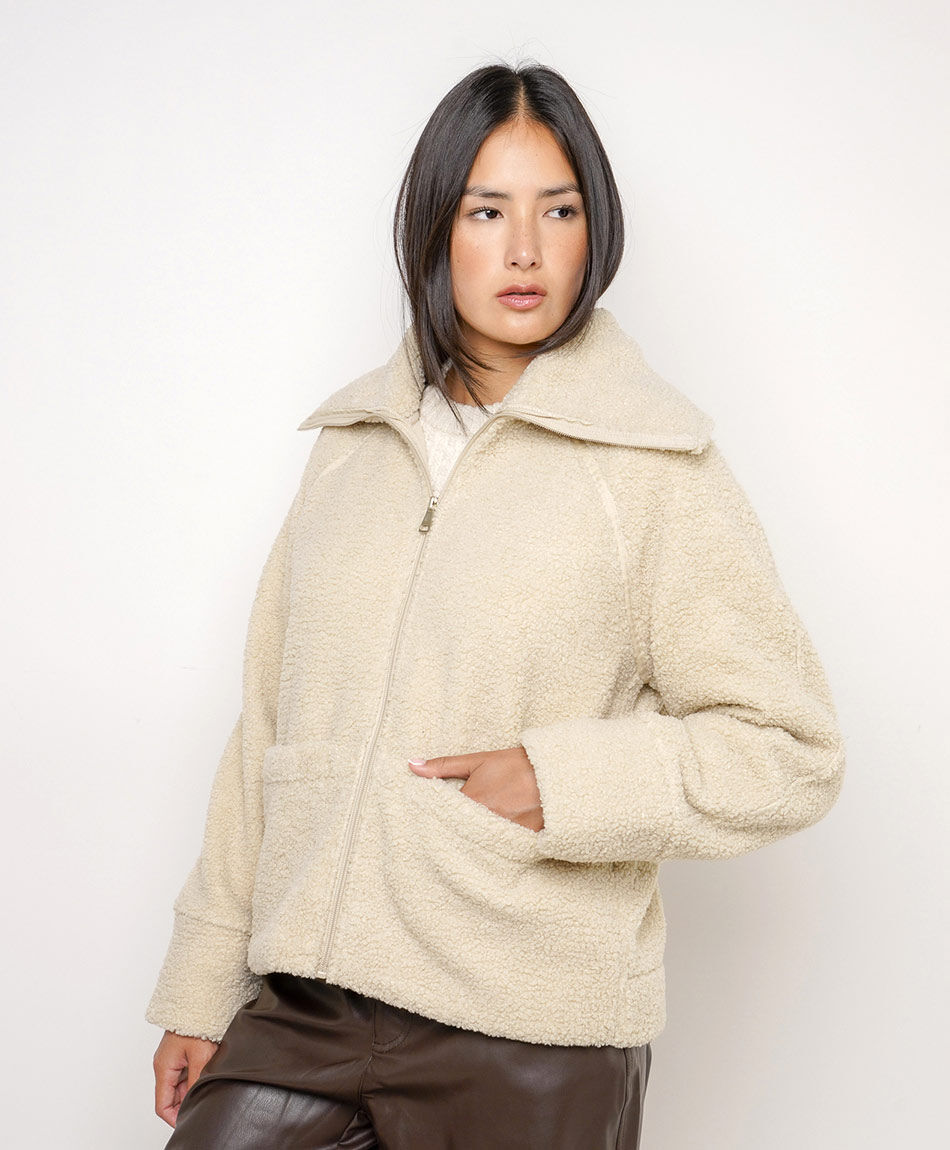 Campera mujer bolsillos frontales
