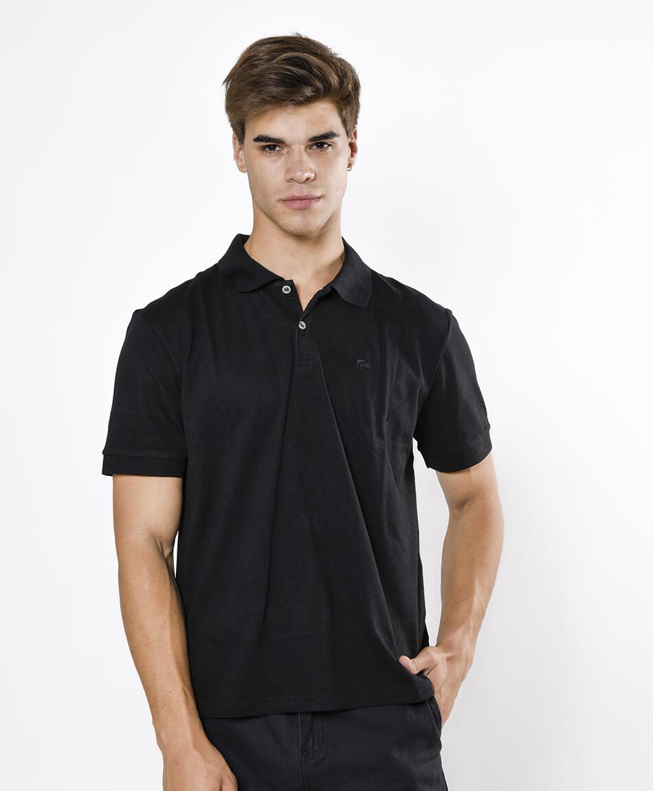 Remera hombre lisa cuello piqu&eacute;