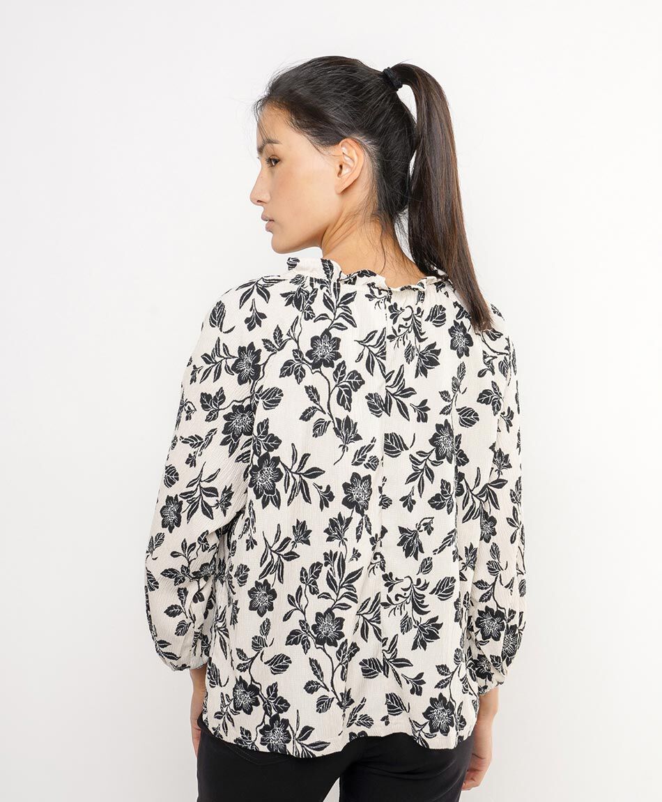 Remera mujer look jard&iacute;n