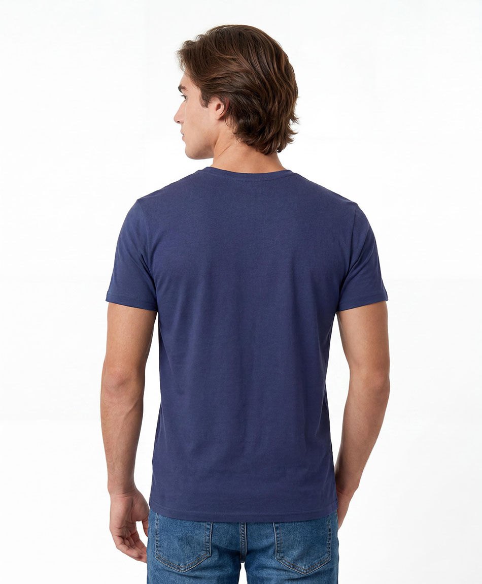 Remera hombre cuello en v lisa