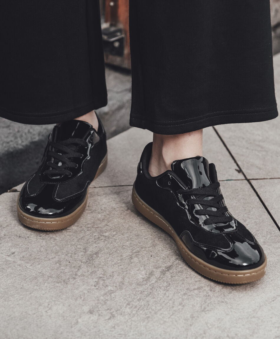 Zapatilla mujer vintage charol