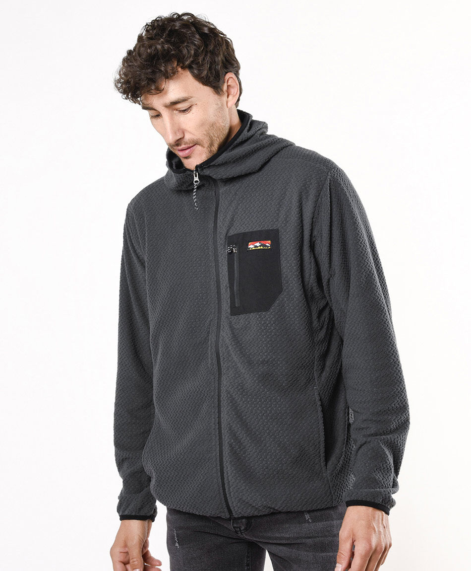 Buzo hombre outdoor textura