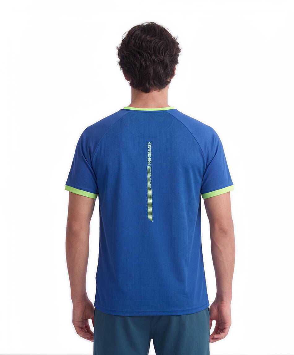 Remera deportiva hombre dise&ntilde;o puntos