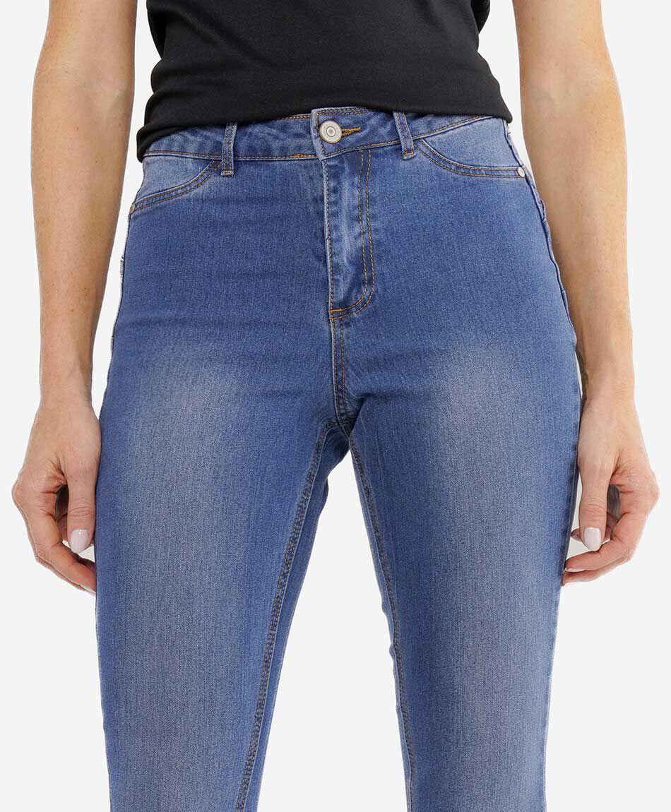 Jeans mujer tiro alto cl&aacute;sico skinny fit