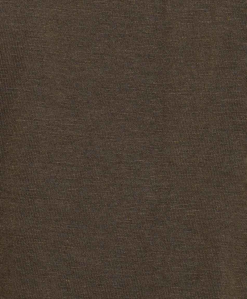 Remera deportiva hombre coordenadas