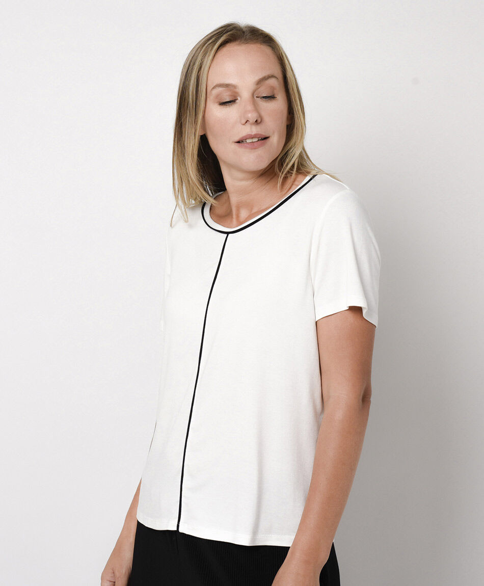 Remera mujer l&iacute;nea negra