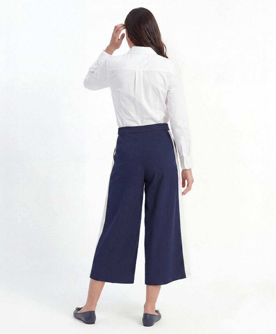 Pantal&oacute;n mujer ancho l&iacute;nea