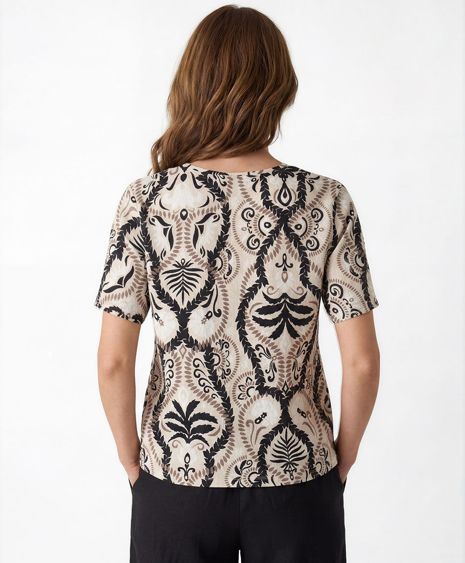 Remera mujer patr&oacute;n barroco