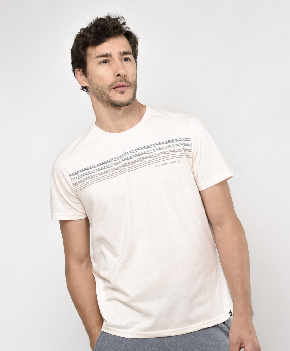 Remera deportiva hombre flechas