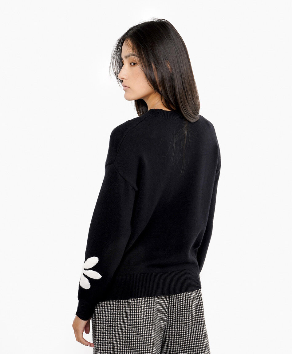 Sweater mujer flores blancas