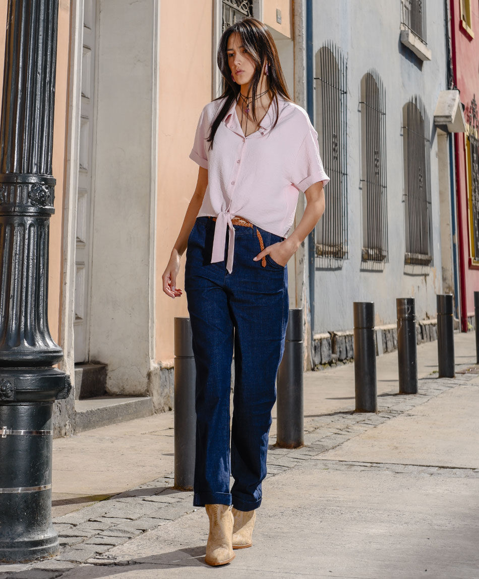 Pantal&oacute;n mujer light cintur&oacute;n