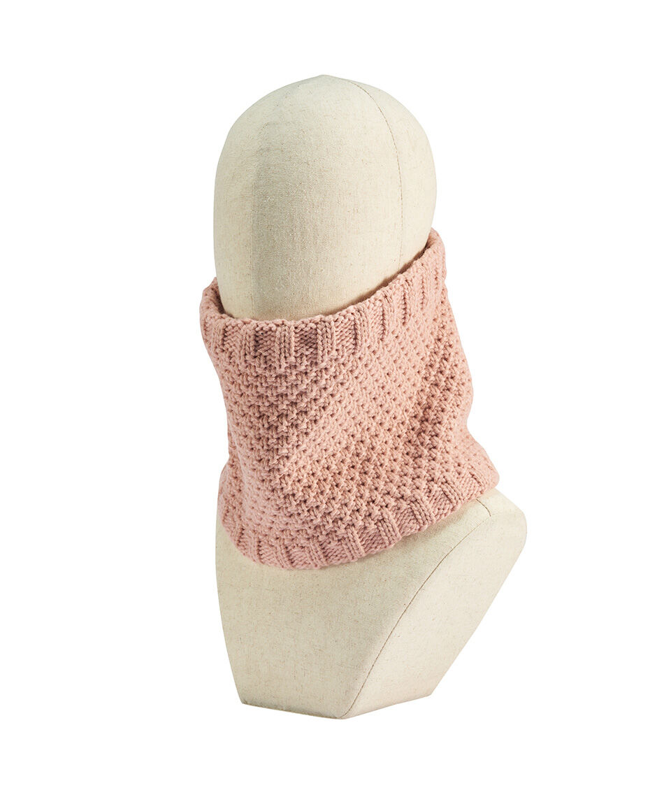 Cuello infantil estilo tejido