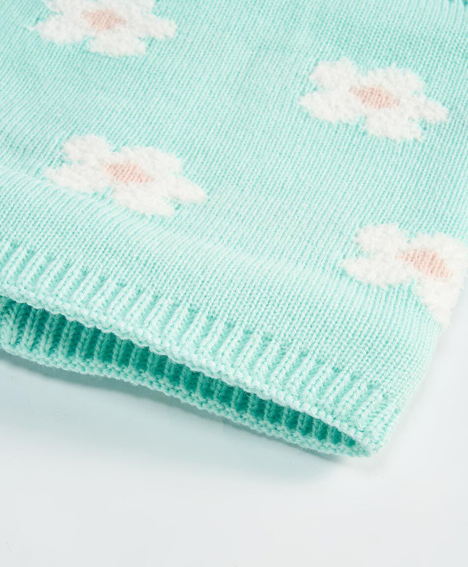 Cuello infantil floreado