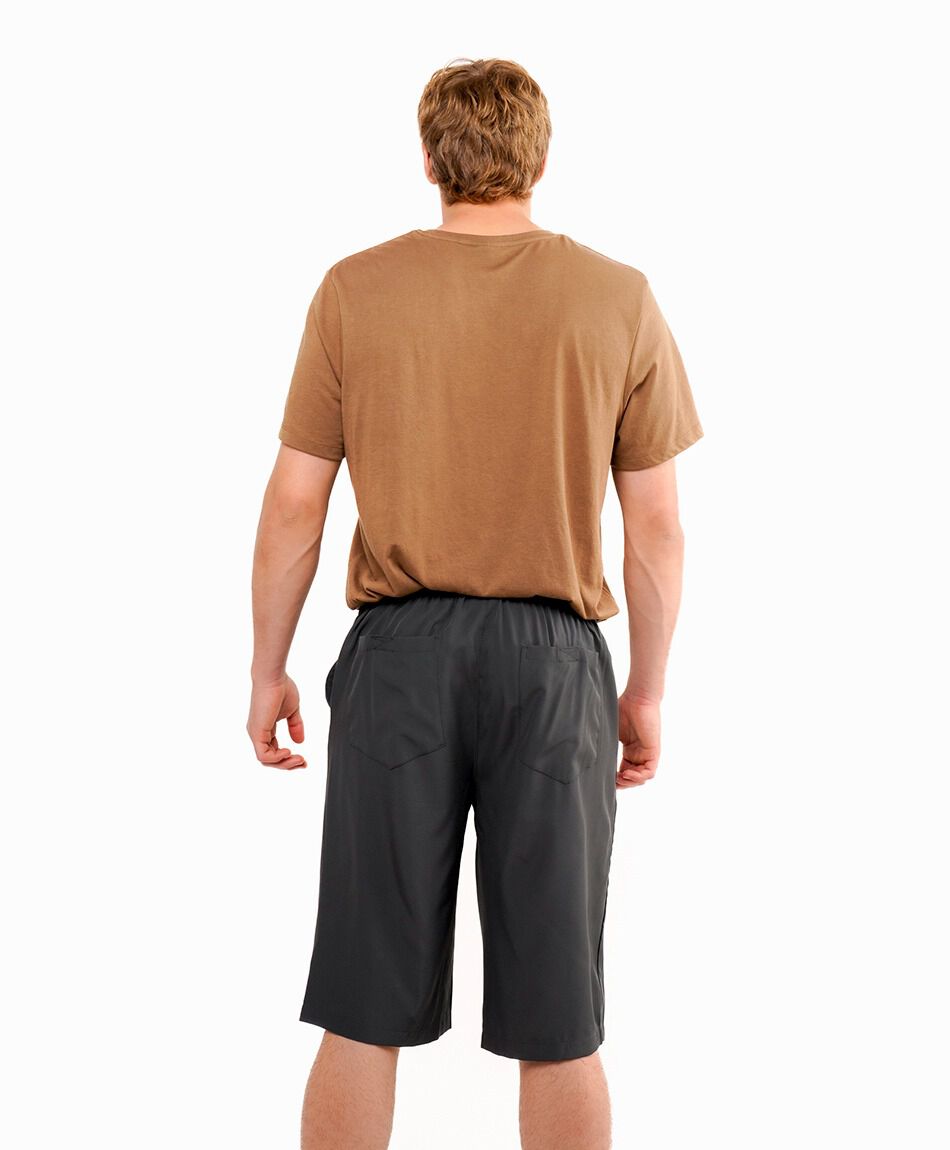 Bermuda hombre estilo surf