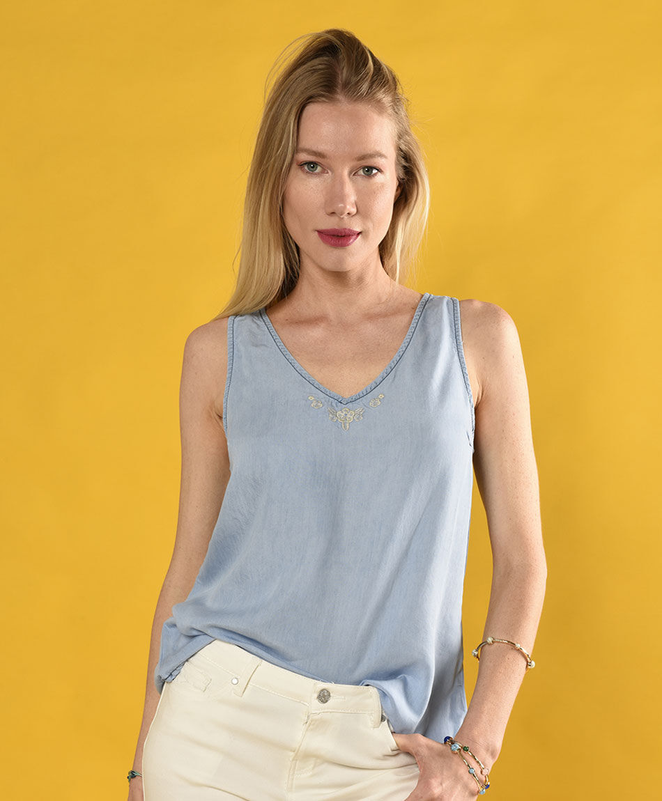 Blusa tencel bordado
