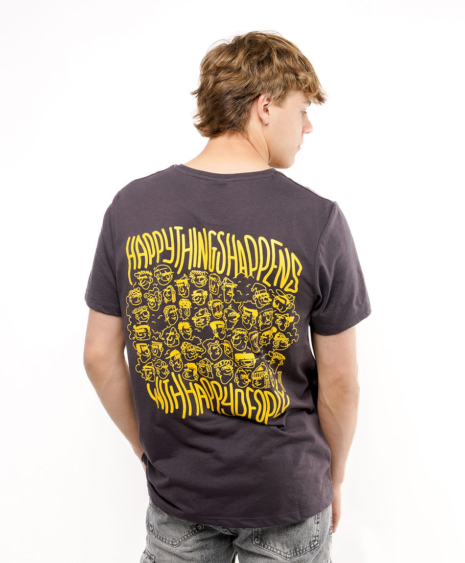 Remera hombre estampado letras happiness