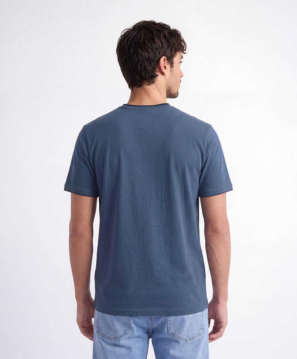 Remera hombre contraste