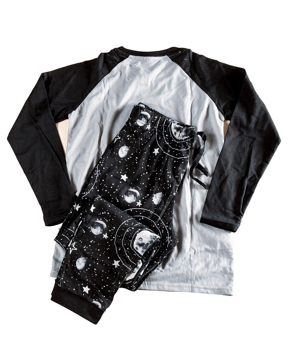 Pijama ni&ntilde;o jersey space