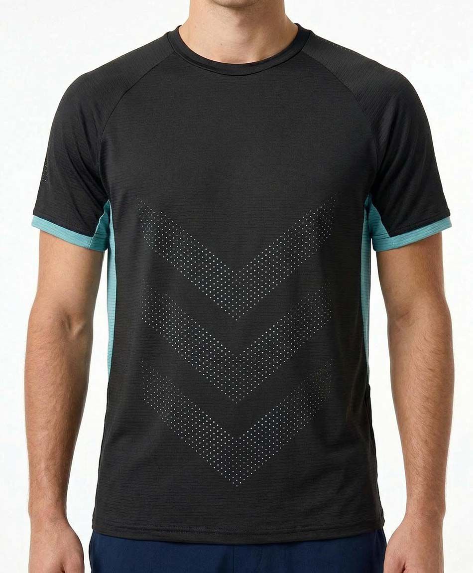Remera deportiva hombre flechas bajas
