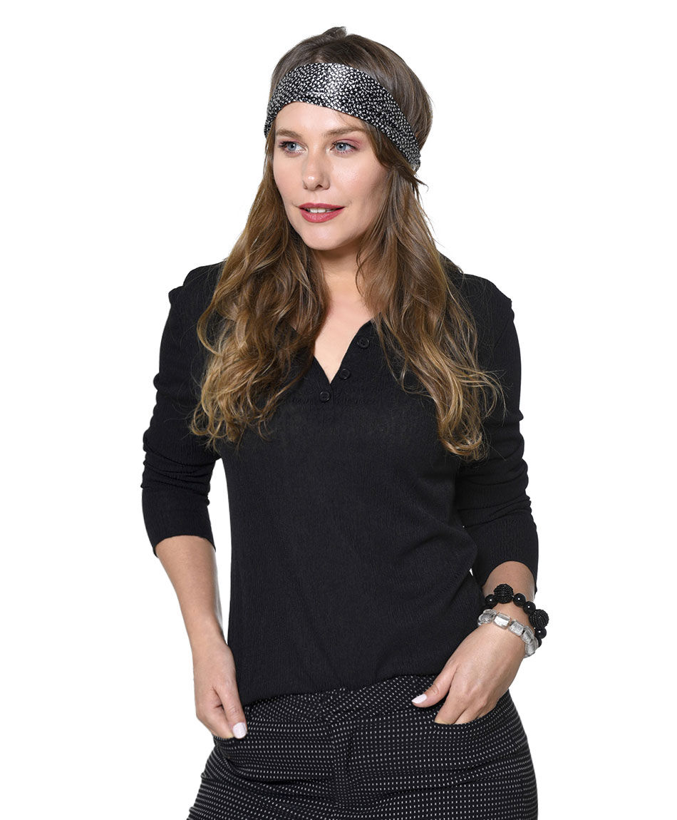 Polera cuello botones