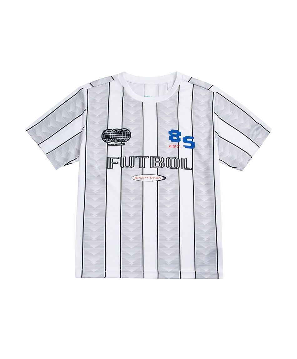Remera ni&ntilde;o f&uacute;tbol l&iacute;neas