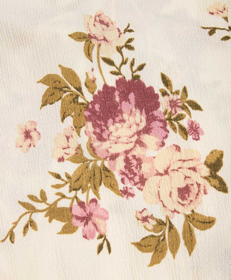 Remera mujer estampado floreado