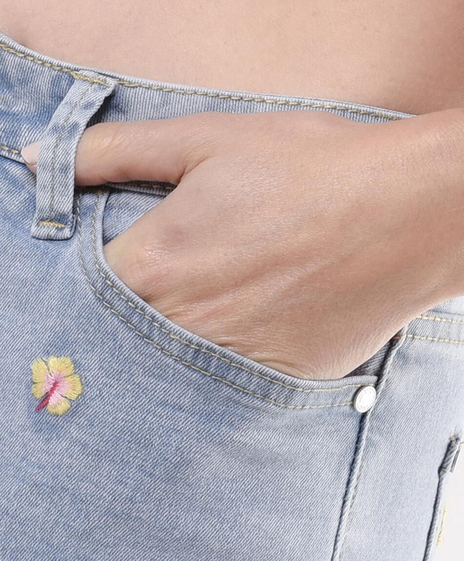 Jeans mujer bordados wide