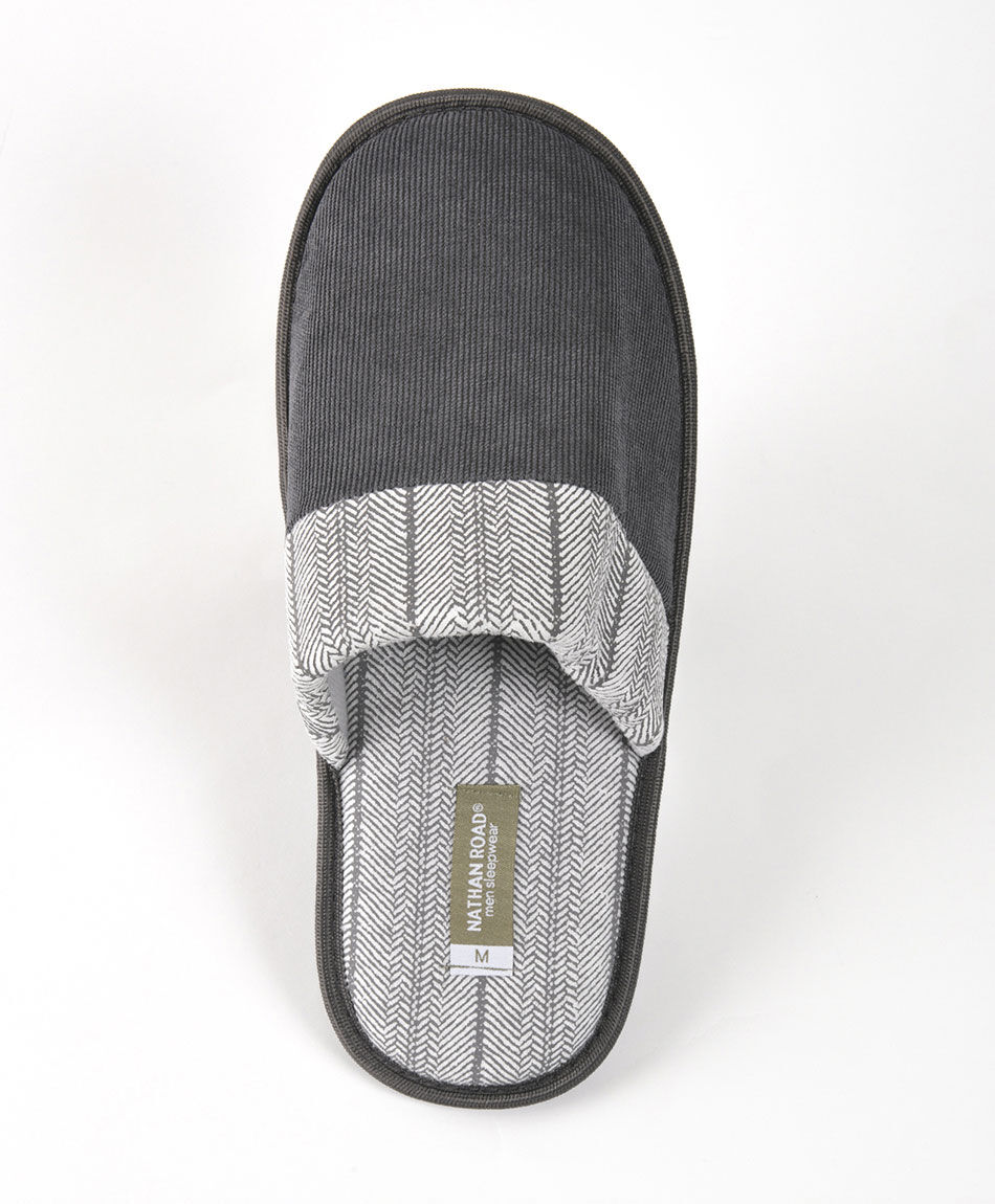 Pantufla hombre dise&ntilde;o espiga