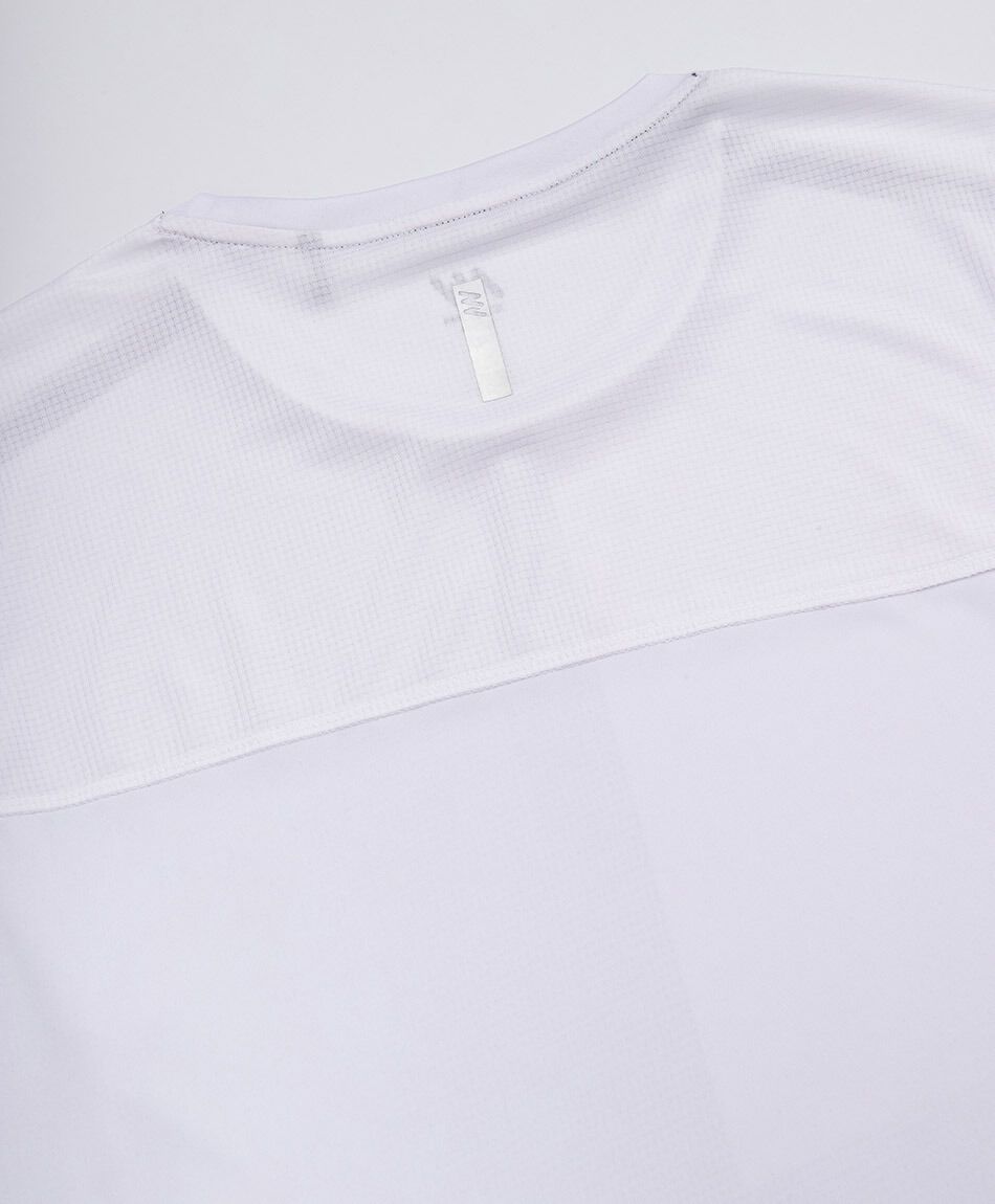 Remera deportiva hombre cuadros puntitos