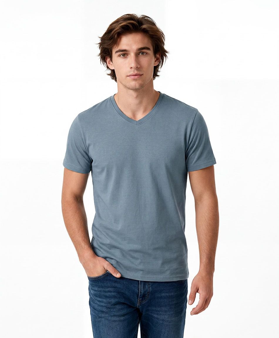 Remera hombre cuello en v lisa