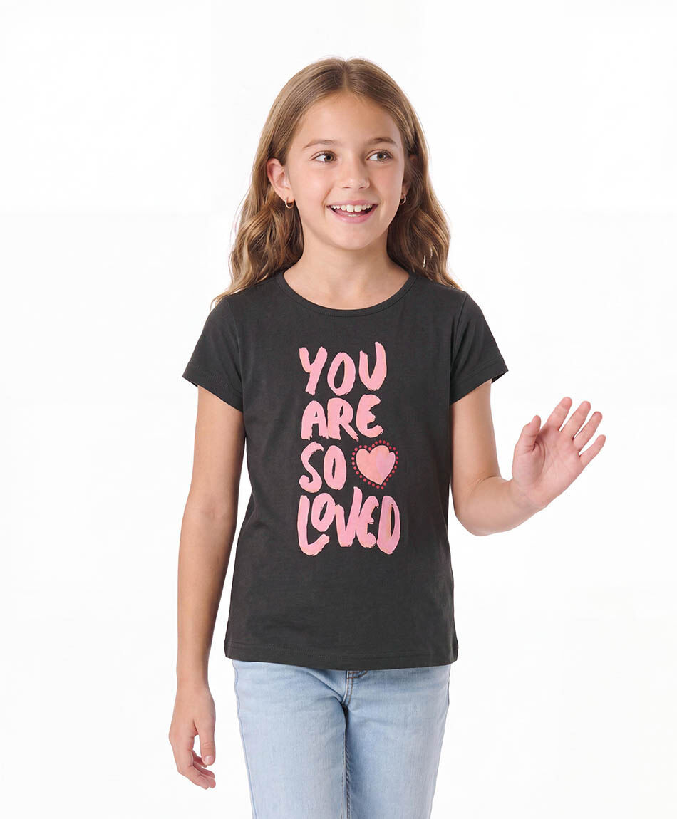 Remera ni&ntilde;a loved